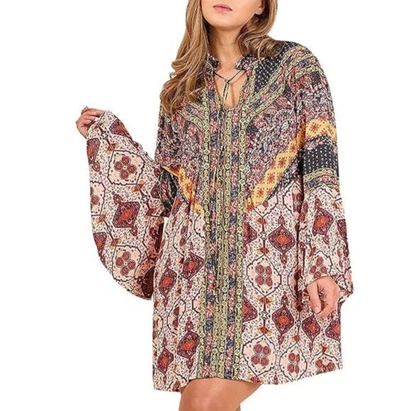 Umgee Daydream Believer Boho Bell Sleeve Mini Dress Multicolor Flowy Size M - Picture 1 of 8